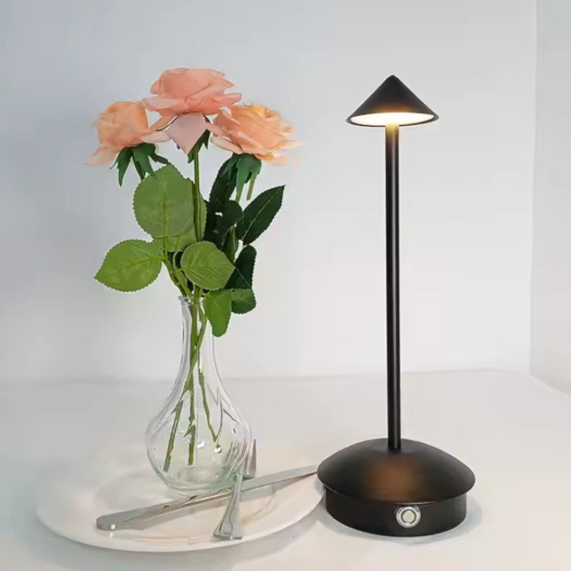 Lampe de table rechargeable LED – Modèle Amélie