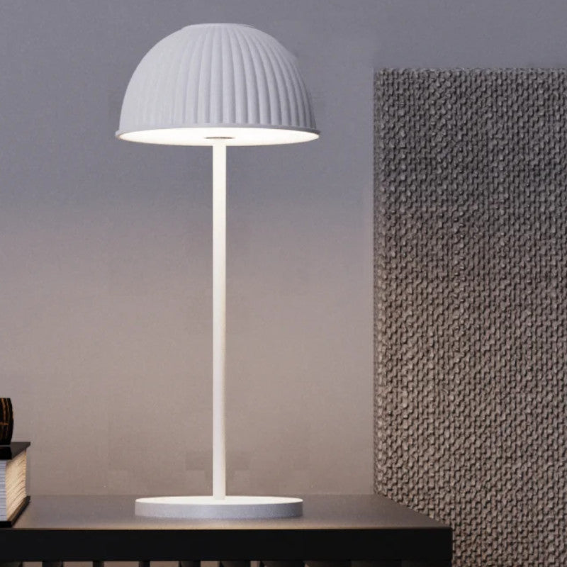 Lampe de table rechargeable LED – Modèle Yasmine